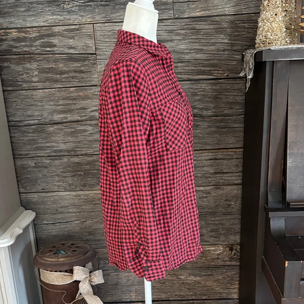 J. Crew Red and Black Checkered Button-Down Shirt - Picture 8 of 10